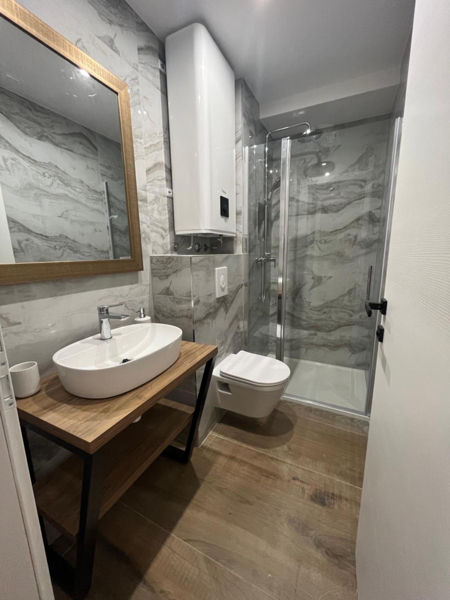Apartment Giovani Kaštela Екстериор снимка